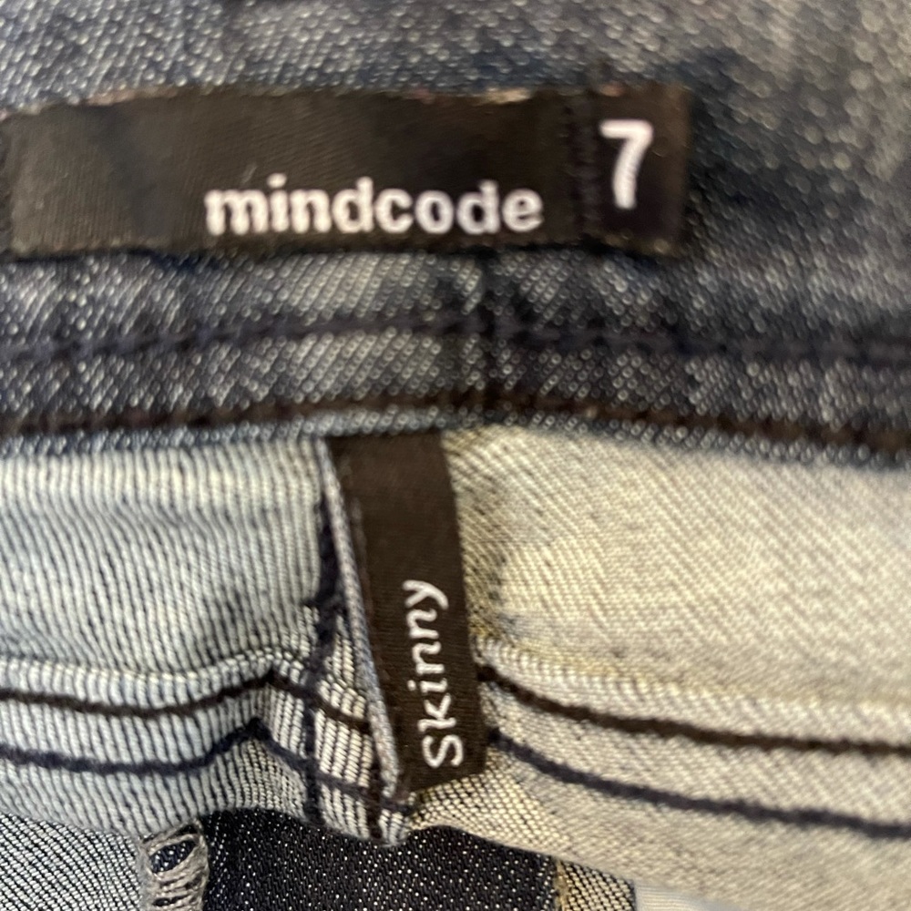 Mindcode Skinny Jeans 7 - Picture 6 of 10